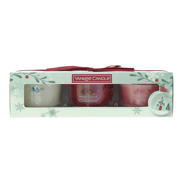 Yankee Candle Snow Globe Wonderland 3 Piece Gift Set: Scented Candle 3 x 37g