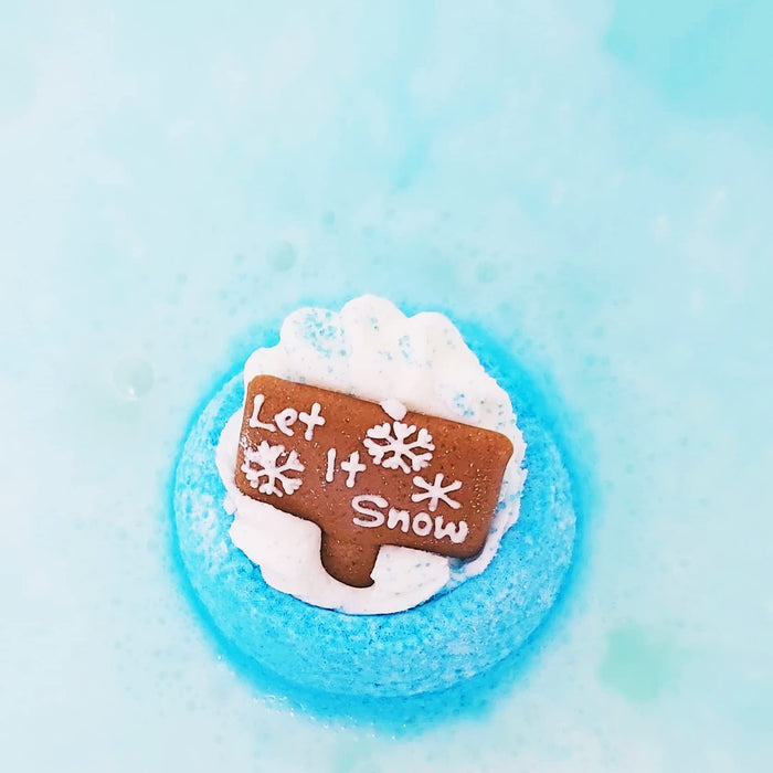 Bomb Cosmetics All I Want For Christmas Is Blue Cracker 3 x 160g Bath Blaster (Polar Express, It's Snowtime, Frosty) - Bath Bomb at MyPerfumeShop by Bomb